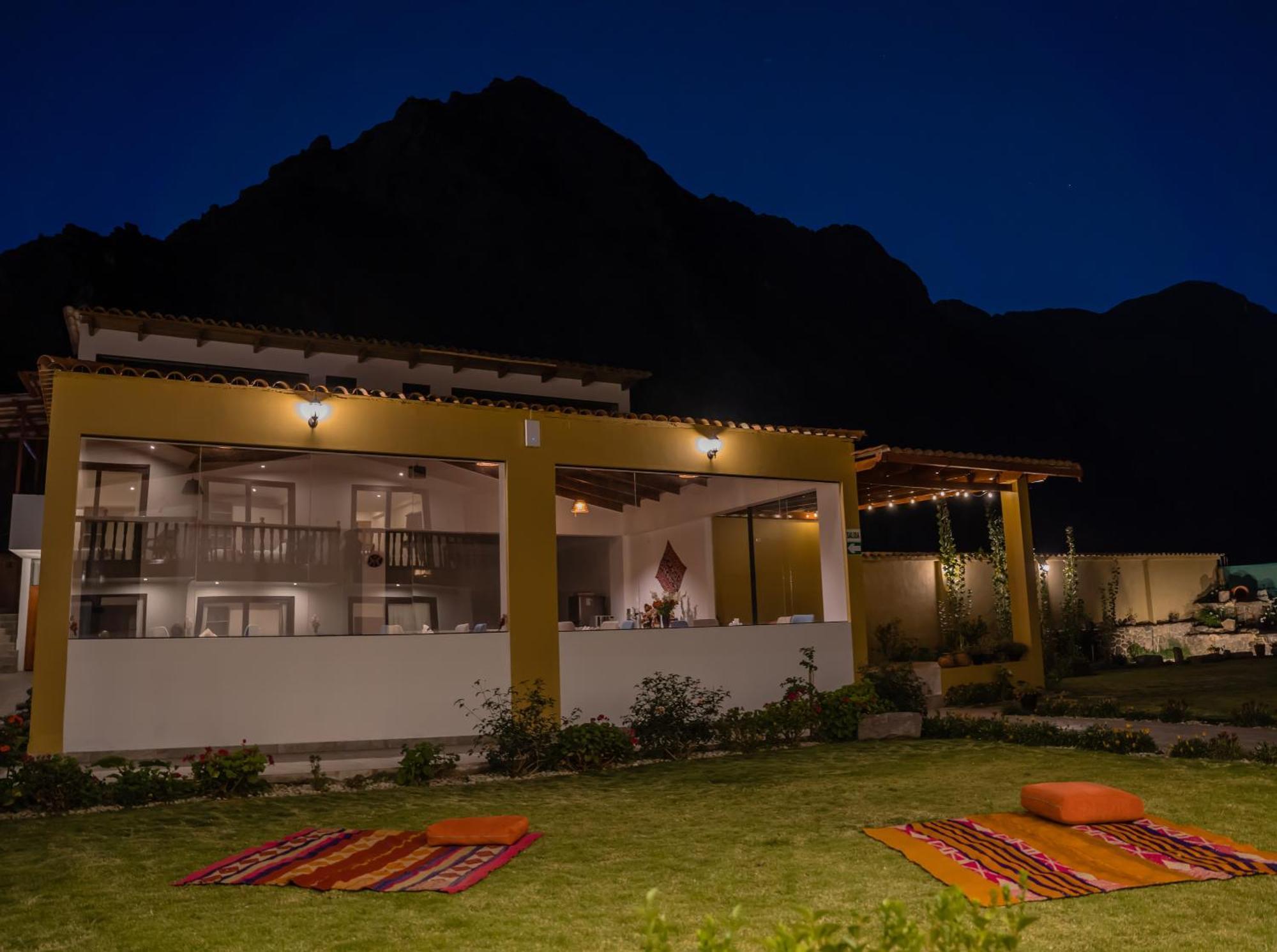 Tikawasi Ollanta 2 Incluye Transporte O Recojo A La Estacion De Tren Ollantaytambo Luaran gambar